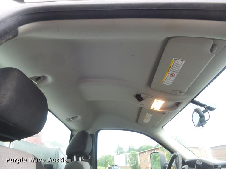 image for item DC7276 2008 Chevrolet Silverado 2500HD utility bed pickup truck