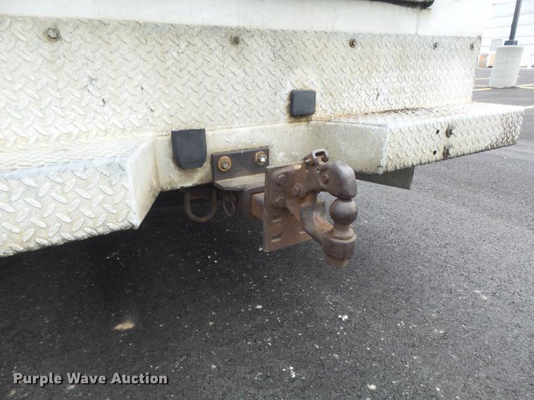 image for item DC7276 2008 Chevrolet Silverado 2500HD utility bed pickup truck