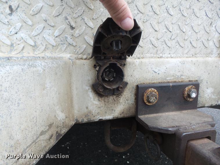 image for item DC7276 2008 Chevrolet Silverado 2500HD utility bed pickup truck