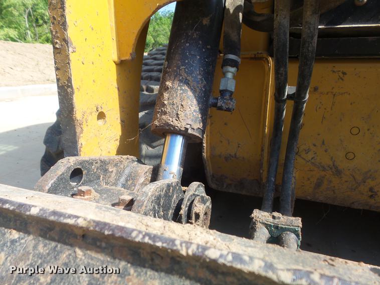 image for item DC7277 2015 Caterpillar 259D skid steer