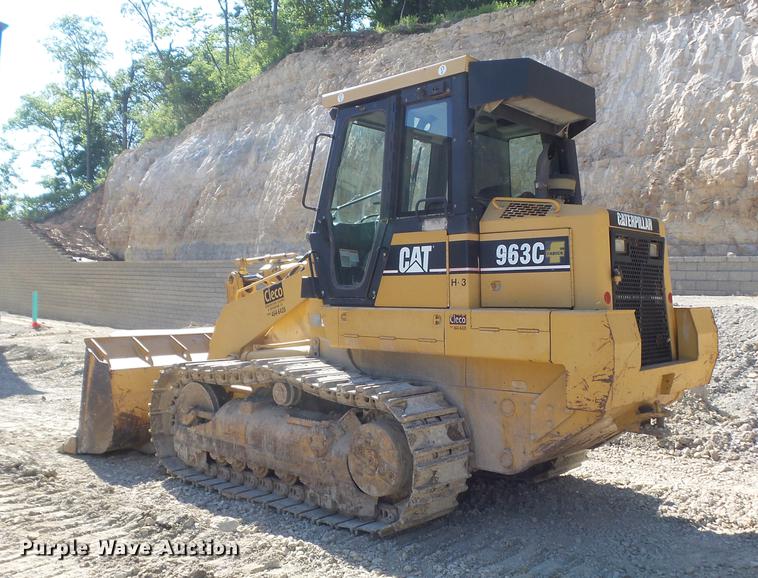 image for item DC7278 2004 Caterpillar 963C track loader