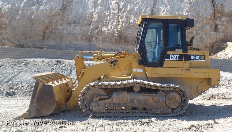 image for item DC7278 2004 Caterpillar 963C track loader