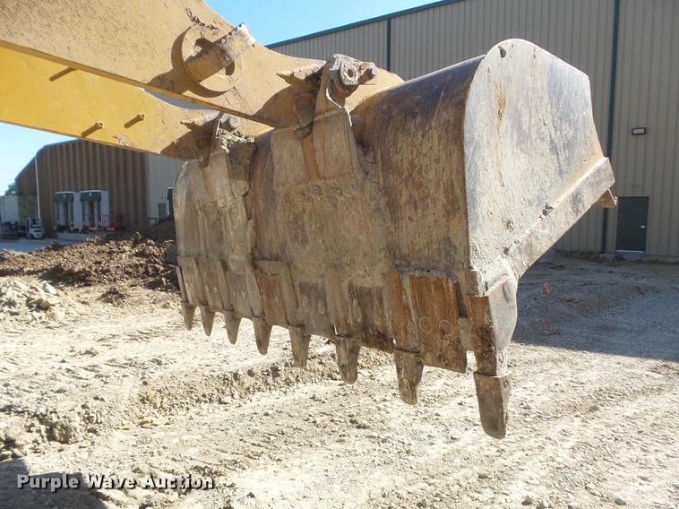 image for item DC7278 2004 Caterpillar 963C track loader