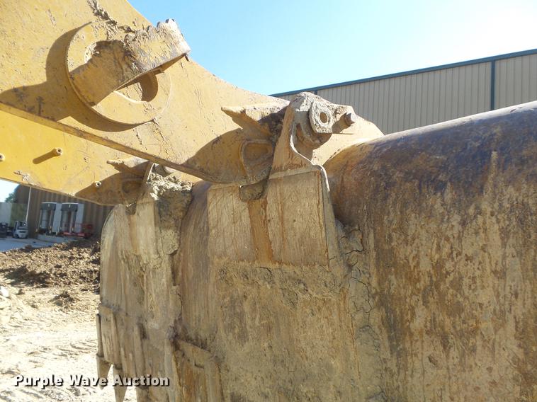 image for item DC7278 2004 Caterpillar 963C track loader