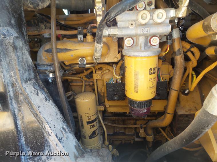 image for item DC7278 2004 Caterpillar 963C track loader