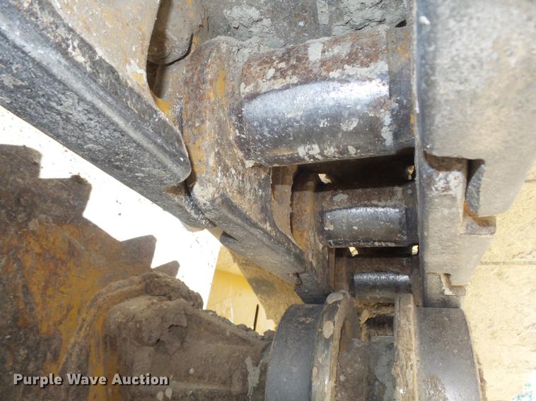 image for item DC7278 2004 Caterpillar 963C track loader