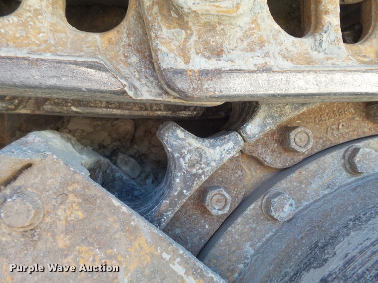 image for item DC7278 2004 Caterpillar 963C track loader