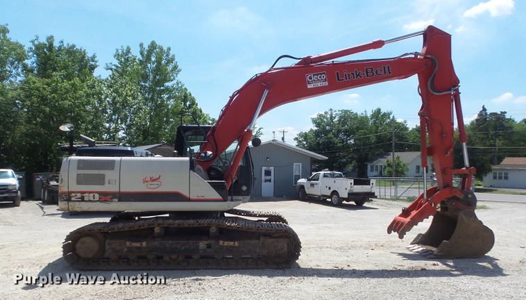 image for item DC7279 2015 Link Belt 210 X3 excavator