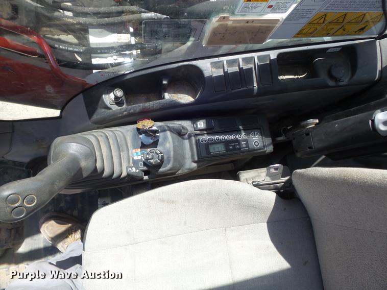 image for item DC7279 2015 Link Belt 210 X3 excavator