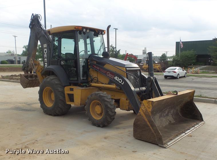 image for item DC7280 2008 John Deere 410J backhoe