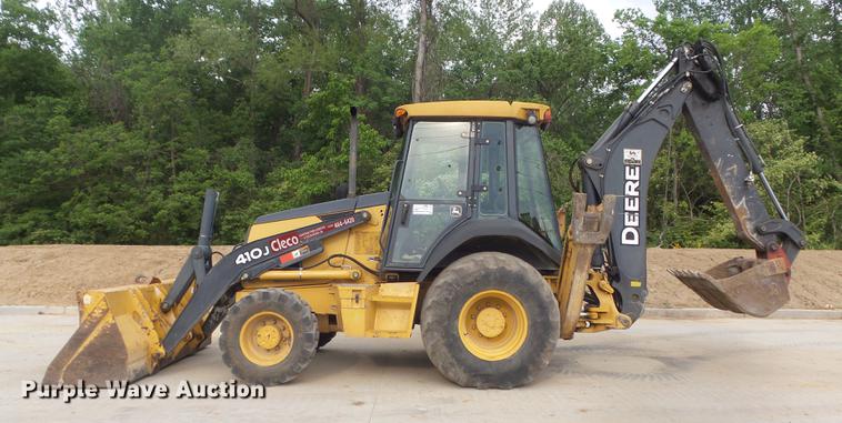 image for item DC7280 2008 John Deere 410J backhoe