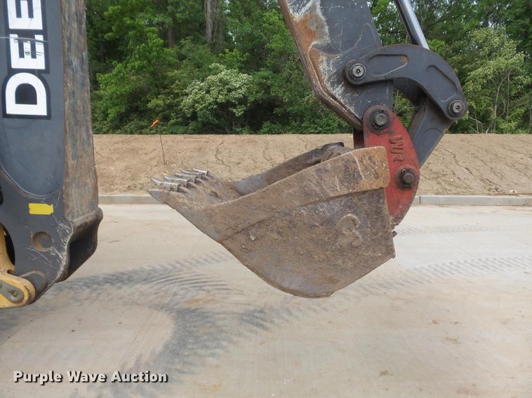 image for item DC7280 2008 John Deere 410J backhoe