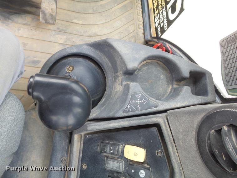 image for item DC7280 2008 John Deere 410J backhoe