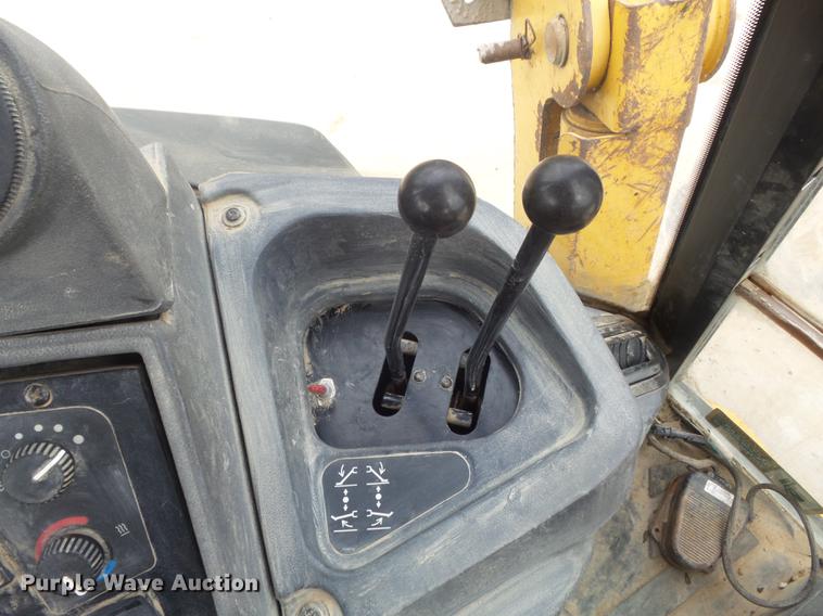 image for item DC7280 2008 John Deere 410J backhoe