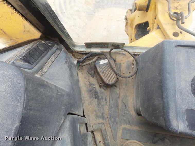 image for item DC7280 2008 John Deere 410J backhoe