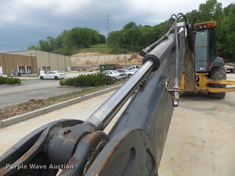 image for item DC7280 2008 John Deere 410J backhoe