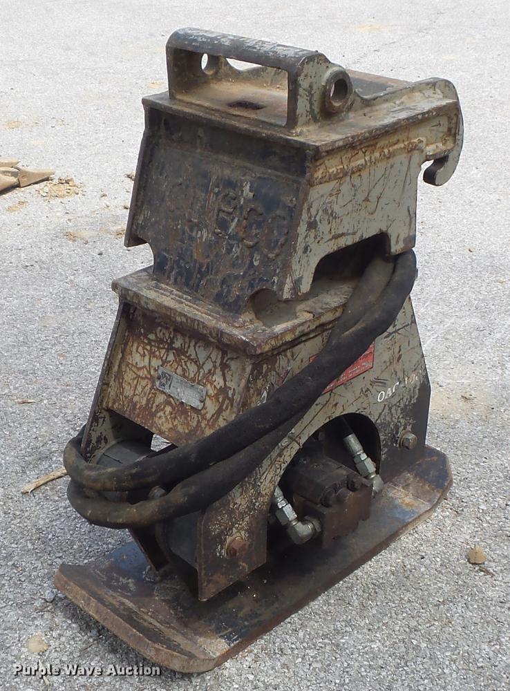 image for item DC7281 Okada OAC100 plate compactor