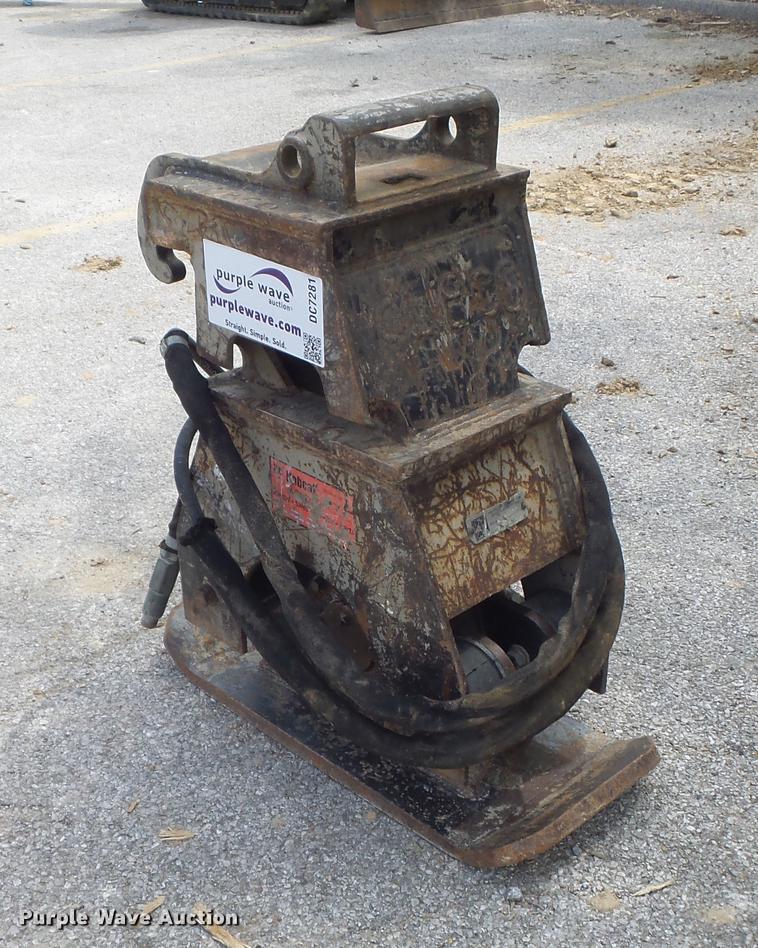 image for item DC7281 Okada OAC100 plate compactor