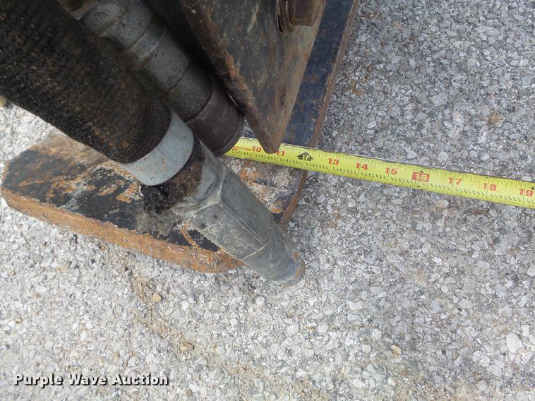 image for item DC7281 Okada OAC100 plate compactor