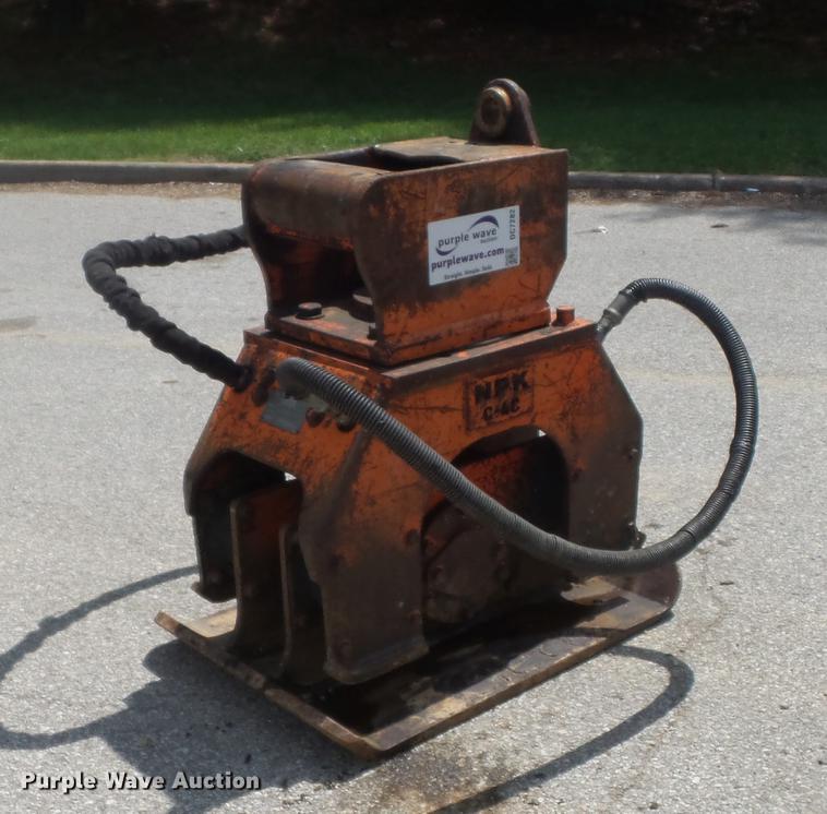 NPK C-4C plate compactor in Imperial, MO | Item DC7282 sold | Purple Wave