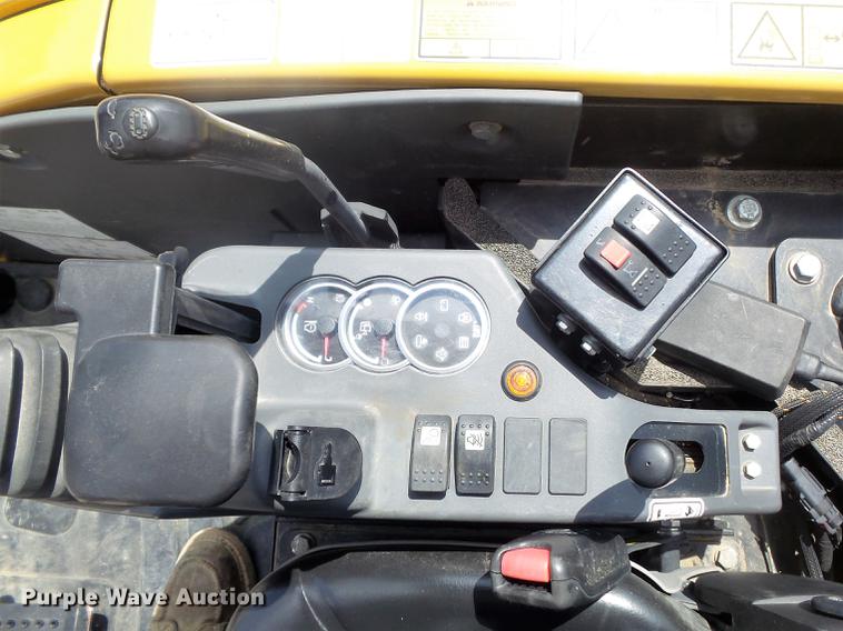 image for item DC7283 2016 Caterpillar 303E CR mini excavator