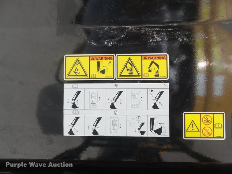 image for item DC7283 2016 Caterpillar 303E CR mini excavator