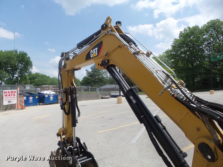 image for item DC7283 2016 Caterpillar 303E CR mini excavator