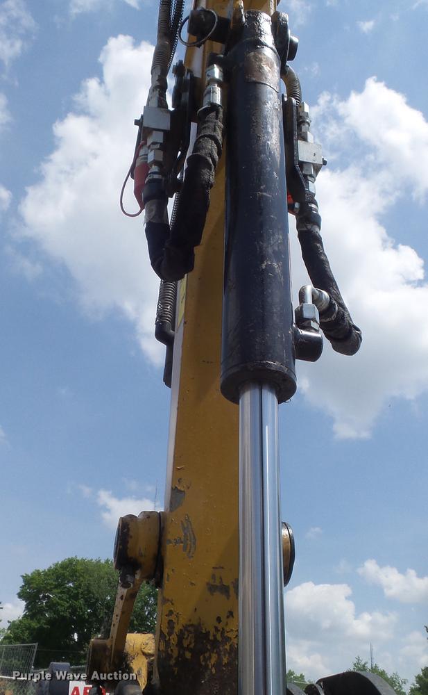 image for item DC7283 2016 Caterpillar 303E CR mini excavator