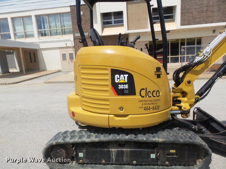 image for item DC7283 2016 Caterpillar 303E CR mini excavator
