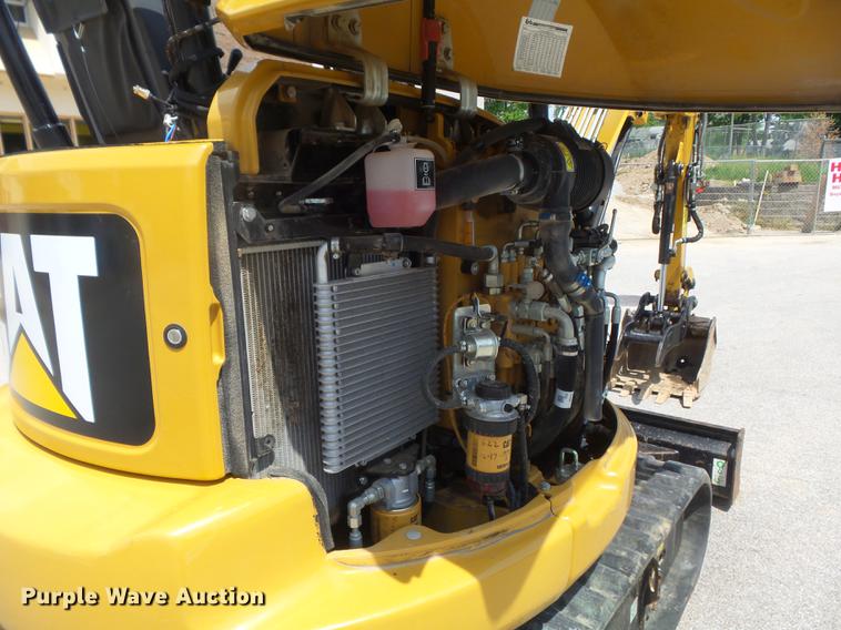 image for item DC7283 2016 Caterpillar 303E CR mini excavator