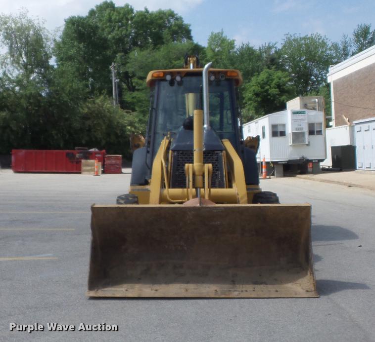 image for item DC7284 2006 John Deere 310SG backhoe