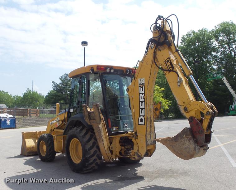 image for item DC7284 2006 John Deere 310SG backhoe
