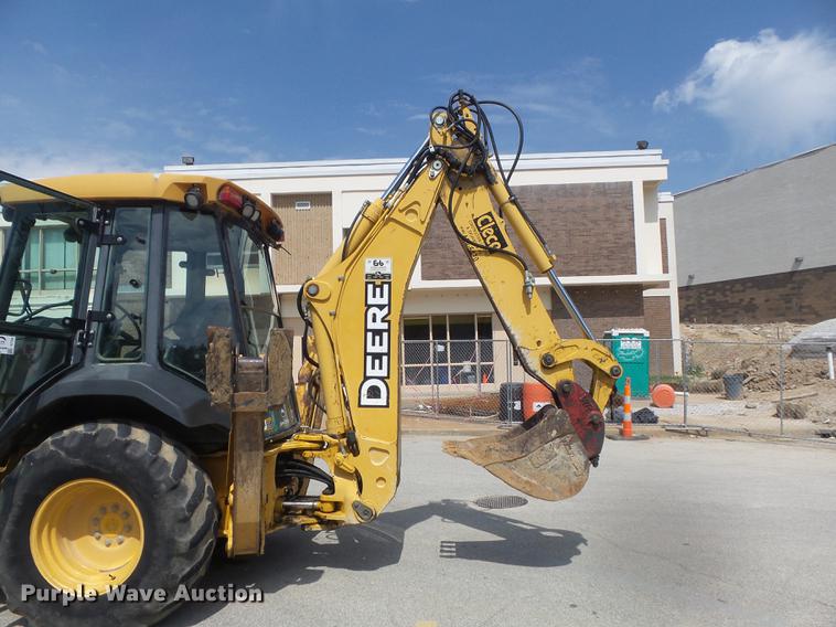 image for item DC7284 2006 John Deere 310SG backhoe