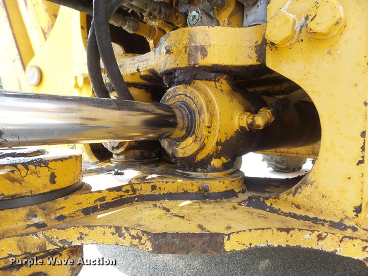 image for item DC7284 2006 John Deere 310SG backhoe