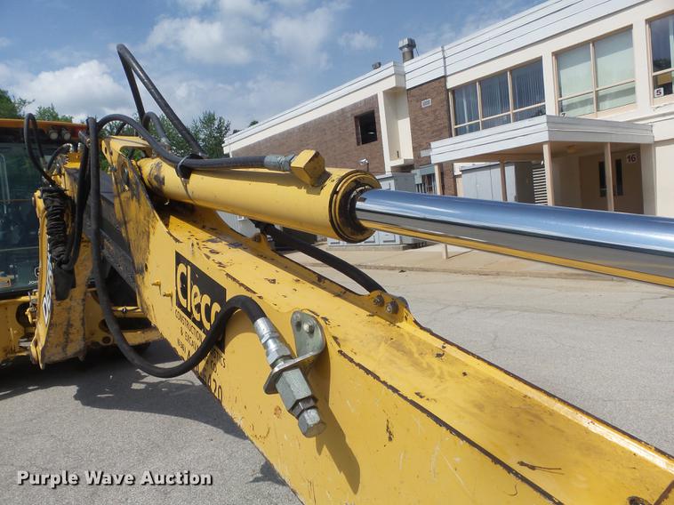 image for item DC7284 2006 John Deere 310SG backhoe