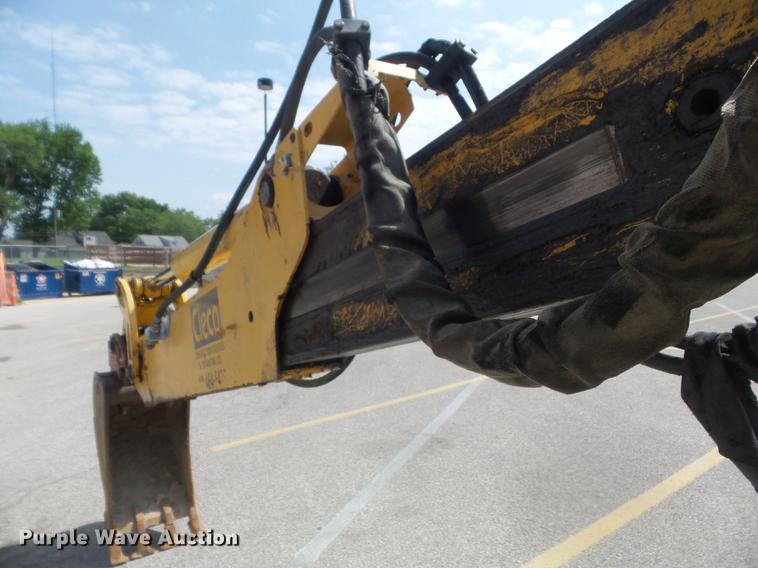 image for item DC7284 2006 John Deere 310SG backhoe