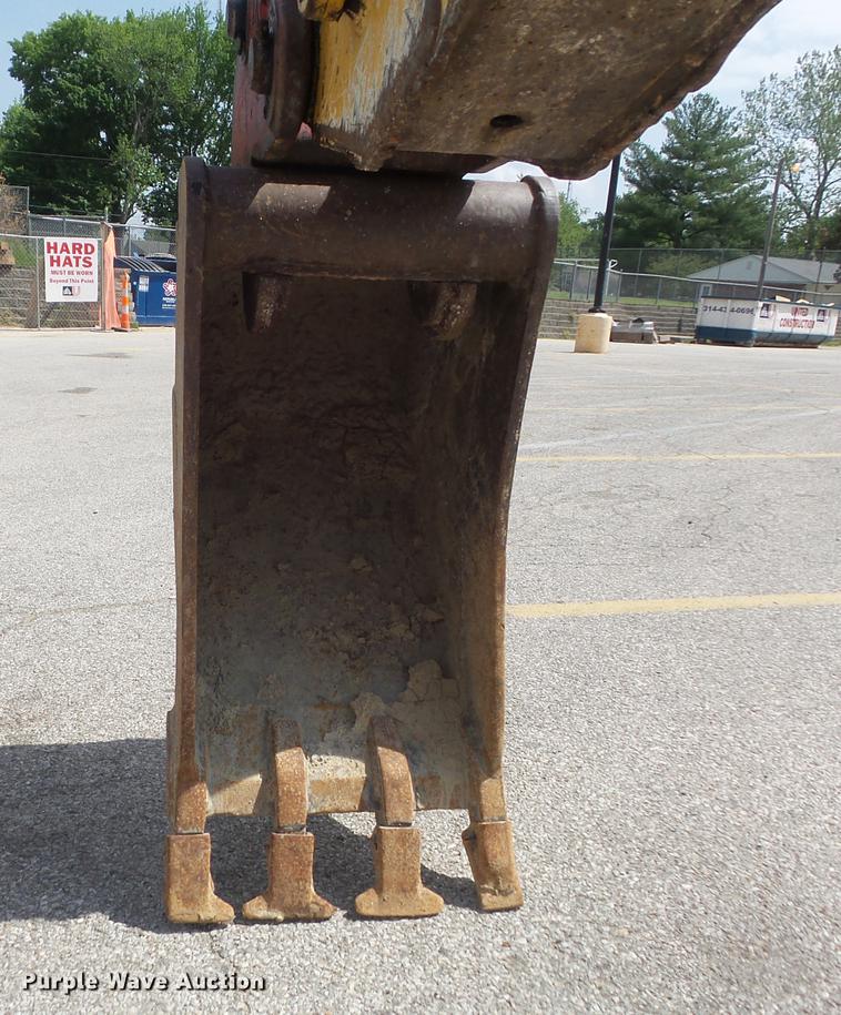 image for item DC7284 2006 John Deere 310SG backhoe