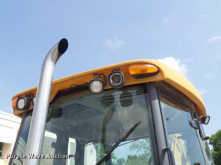 image for item DC7284 2006 John Deere 310SG backhoe