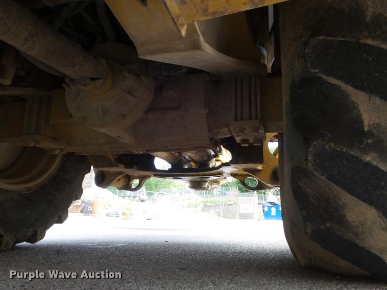 image for item DC7284 2006 John Deere 310SG backhoe