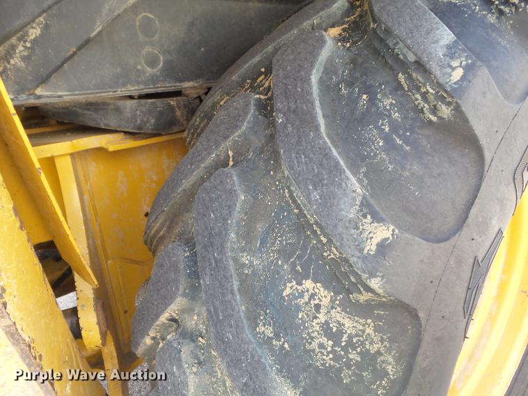 image for item DC7284 2006 John Deere 310SG backhoe