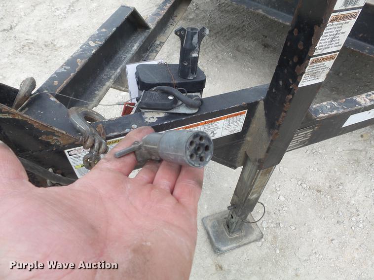 image for item DC7286 2003 Cronkhite 2600EWA utility trailer