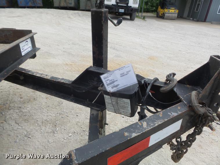 image for item DC7286 2003 Cronkhite 2600EWA utility trailer