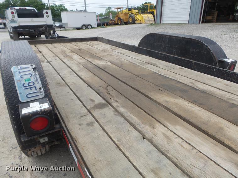 image for item DC7286 2003 Cronkhite 2600EWA utility trailer