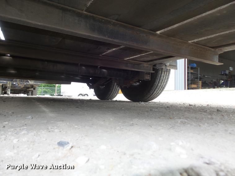 image for item DC7286 2003 Cronkhite 2600EWA utility trailer