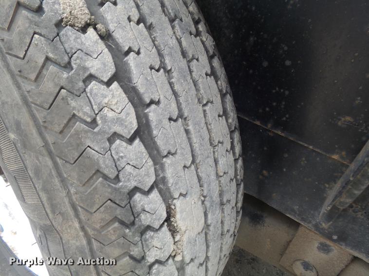 image for item DC7286 2003 Cronkhite 2600EWA utility trailer