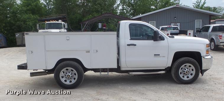 image for item DC7287 2015 Chevrolet Silverado 3500HD utility bed pickup truck