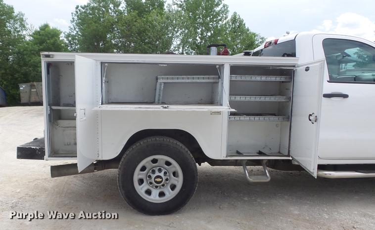 image for item DC7287 2015 Chevrolet Silverado 3500HD utility bed pickup truck