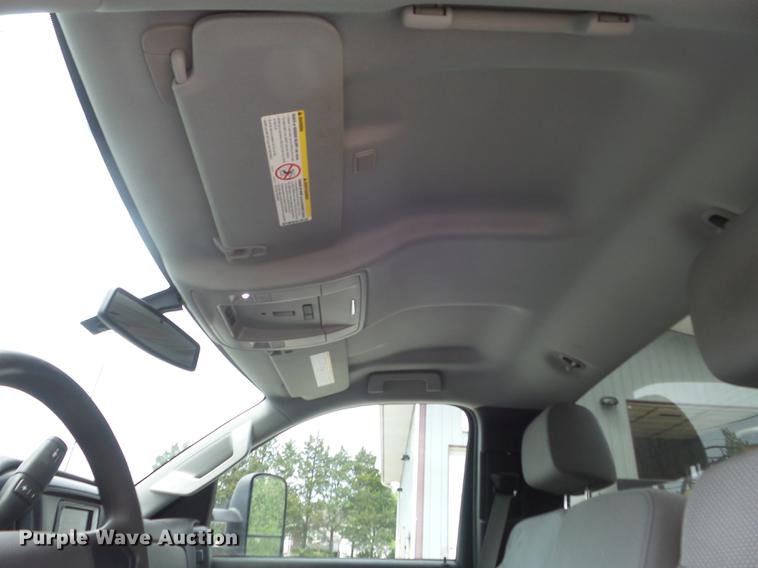 image for item DC7287 2015 Chevrolet Silverado 3500HD utility bed pickup truck