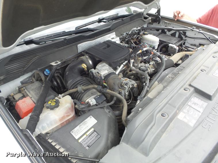 image for item DC7287 2015 Chevrolet Silverado 3500HD utility bed pickup truck