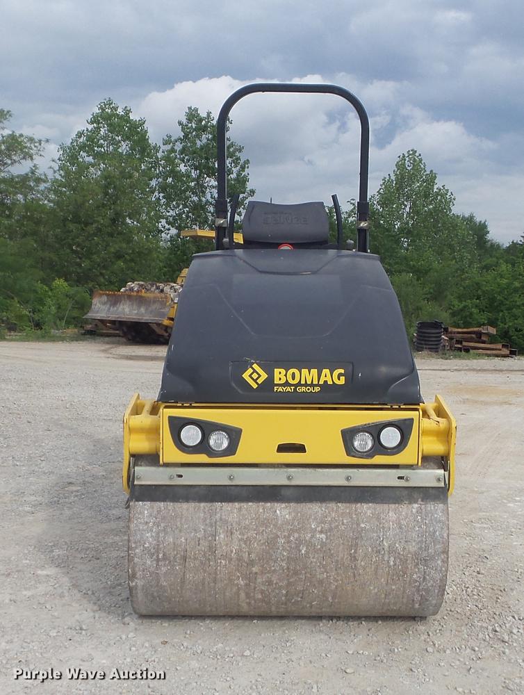 image for item DC7288 2015 Bomag BW120SL-5 double drum vibratory roller